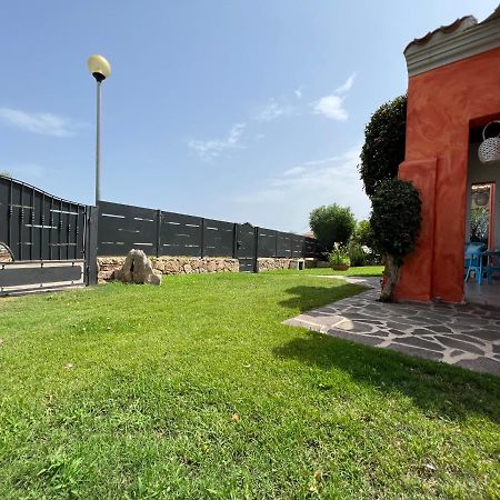 Villa Antonella San Teodoro  Eksteriør bilde