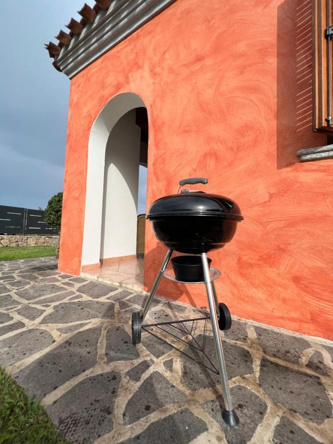 Villa Antonella San Teodoro  Eksteriør bilde