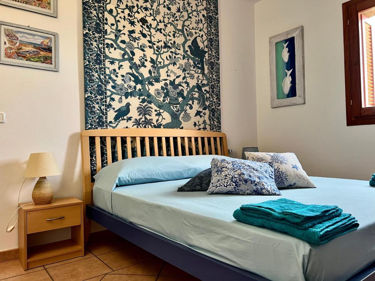 Villa Antonella San Teodoro  Eksteriør bilde