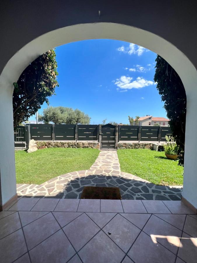 Villa Antonella San Teodoro  Eksteriør bilde