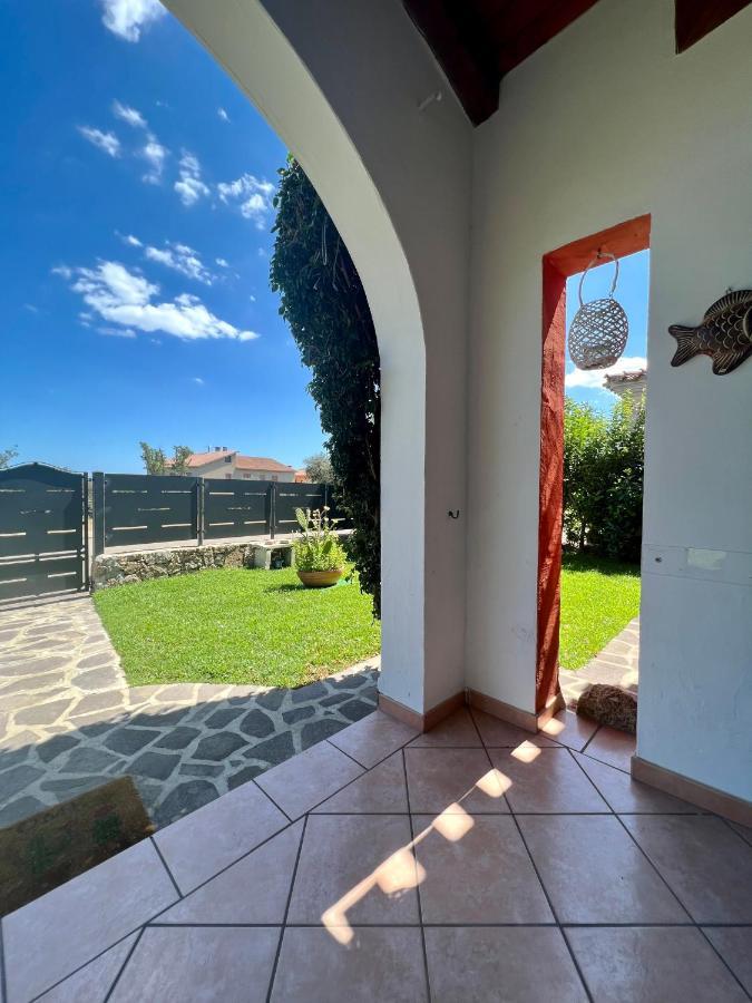 Villa Antonella San Teodoro  Eksteriør bilde