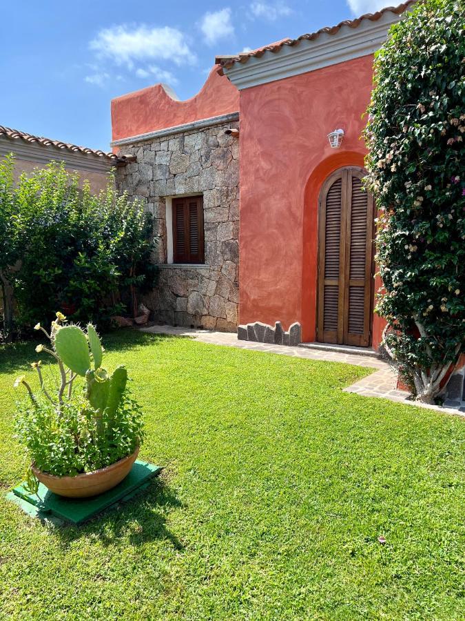 Villa Antonella San Teodoro  Eksteriør bilde
